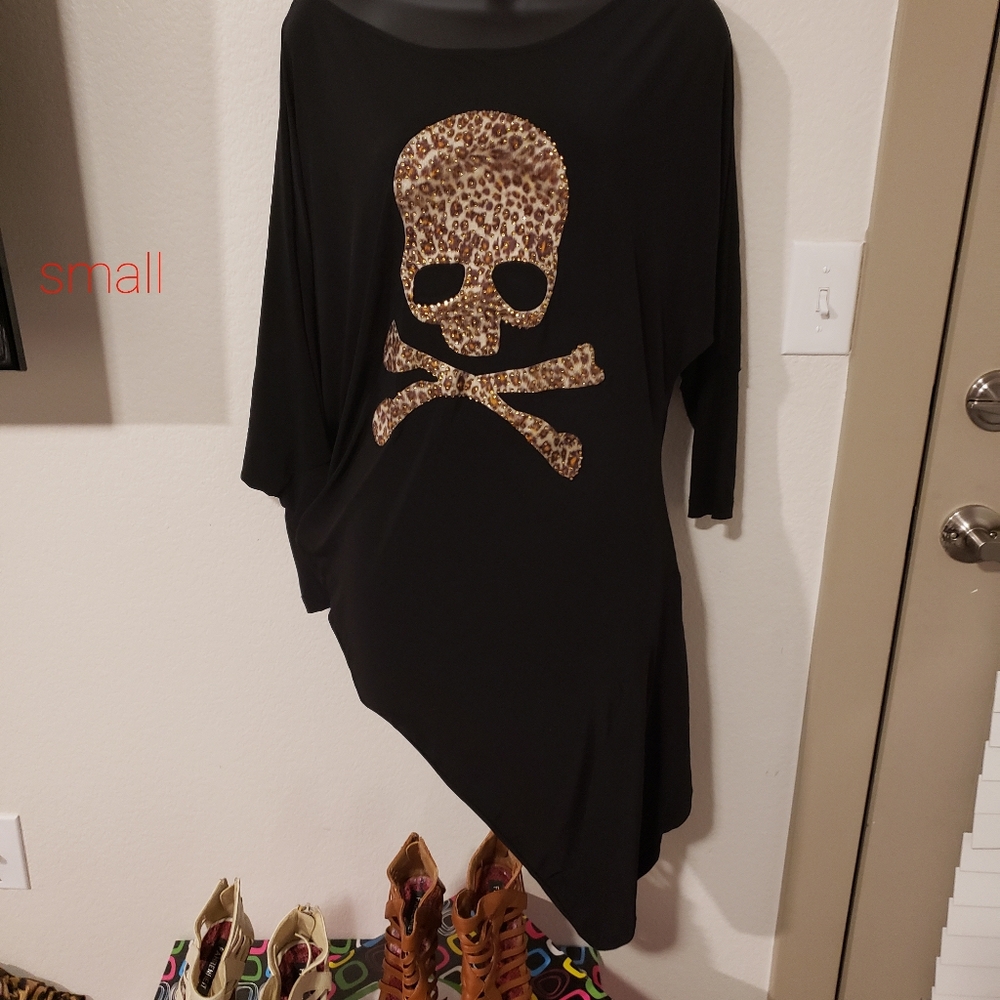 Long sleeve 💀 skull dress
